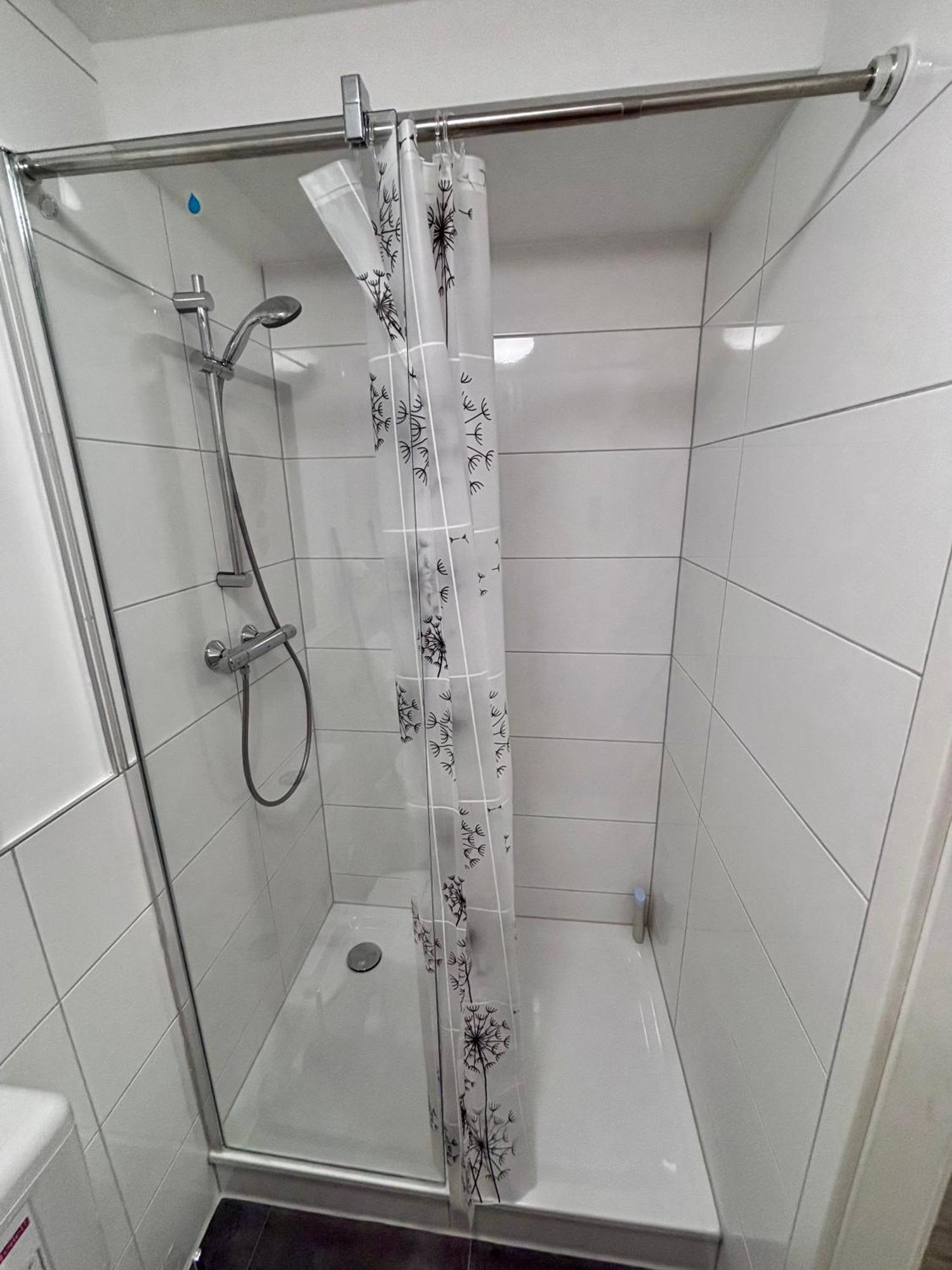 Appartement Quartier Wenzelnberg à Langenfeld  Extérieur photo